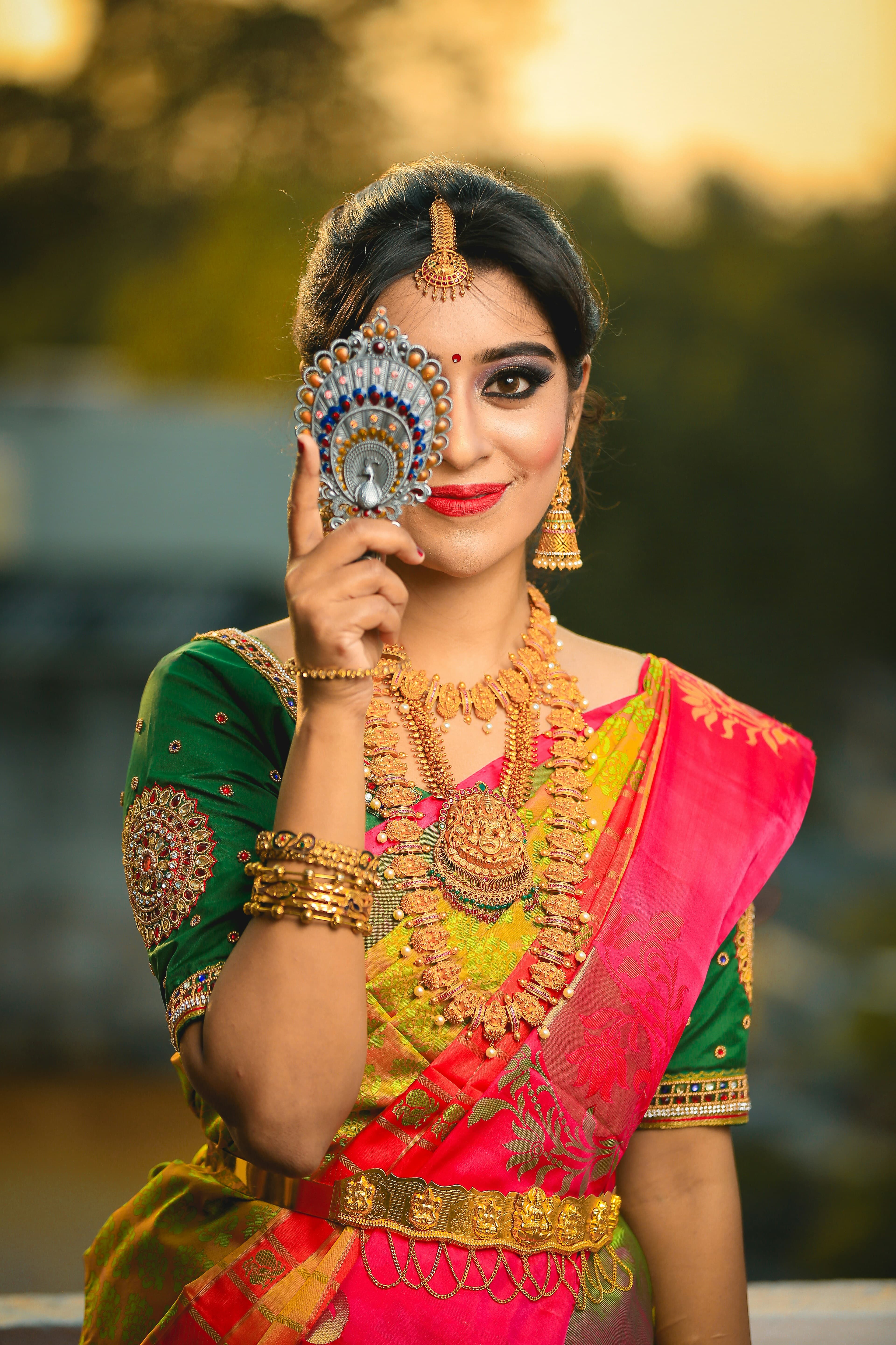 Elegant bridal jewelry with intricate designs